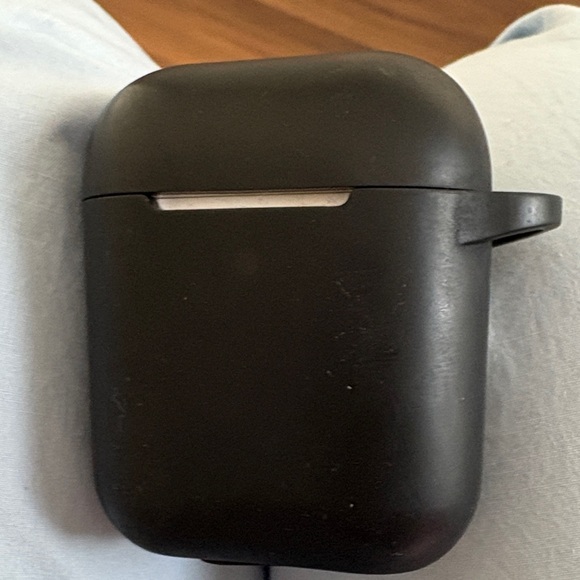 Apple White AirPods Case